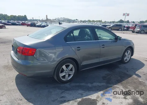 2013 Volkswagen Jetta 2.0L Tdi из США, поврежденный, VIN 3VWLL7AJ2DM429371